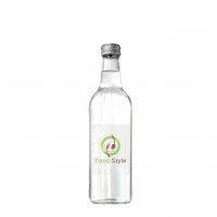 Glazen fles met 330 ml bronwater