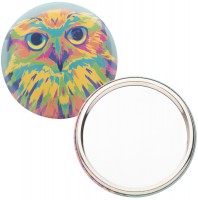 button met pin en spiegel